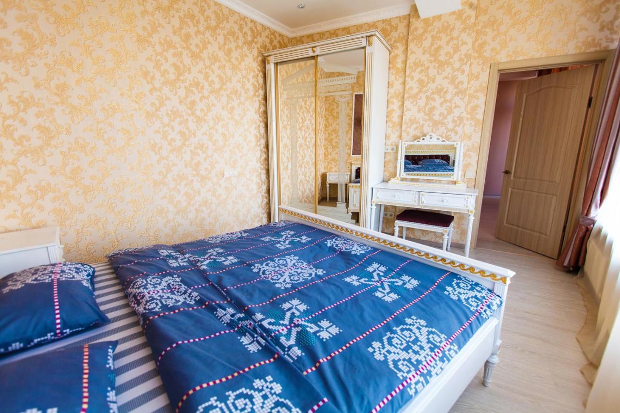 Sun City Apart Hotel Dnipro Exterior foto
